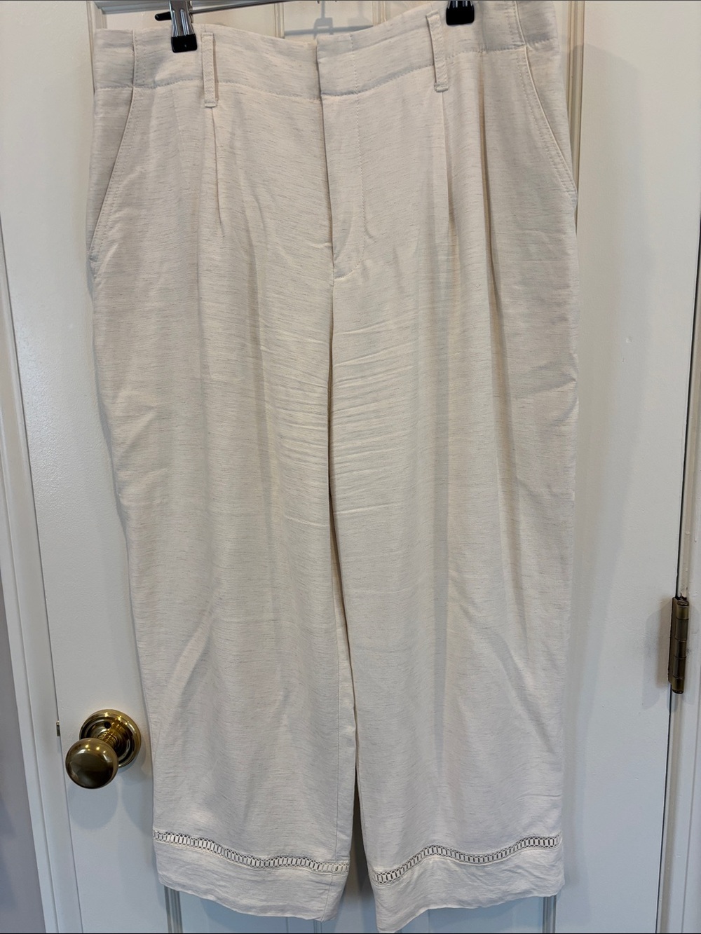 Women's Club Monaco Cream Wide-Leg Cropped Pants